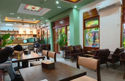 CHO THUÊ MBKD LÔ GÓC PHÓ NGUYỄN VĂN LỘC 150M2, MT 17M, KD SẠCH, CÀ PHÊ, 40 TRIỆU